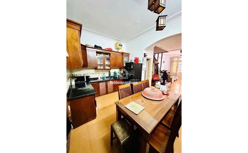 BÁN NHÀ TỨ LIÊN, TÂY HỒ. 60M2 4 TẦNG MT 5M GIÁ 15 TỶ- NGÕ THÔNG -OTO NHÀ DÂN XÂY CHẮC CHẮN VÔ CÙNG.
